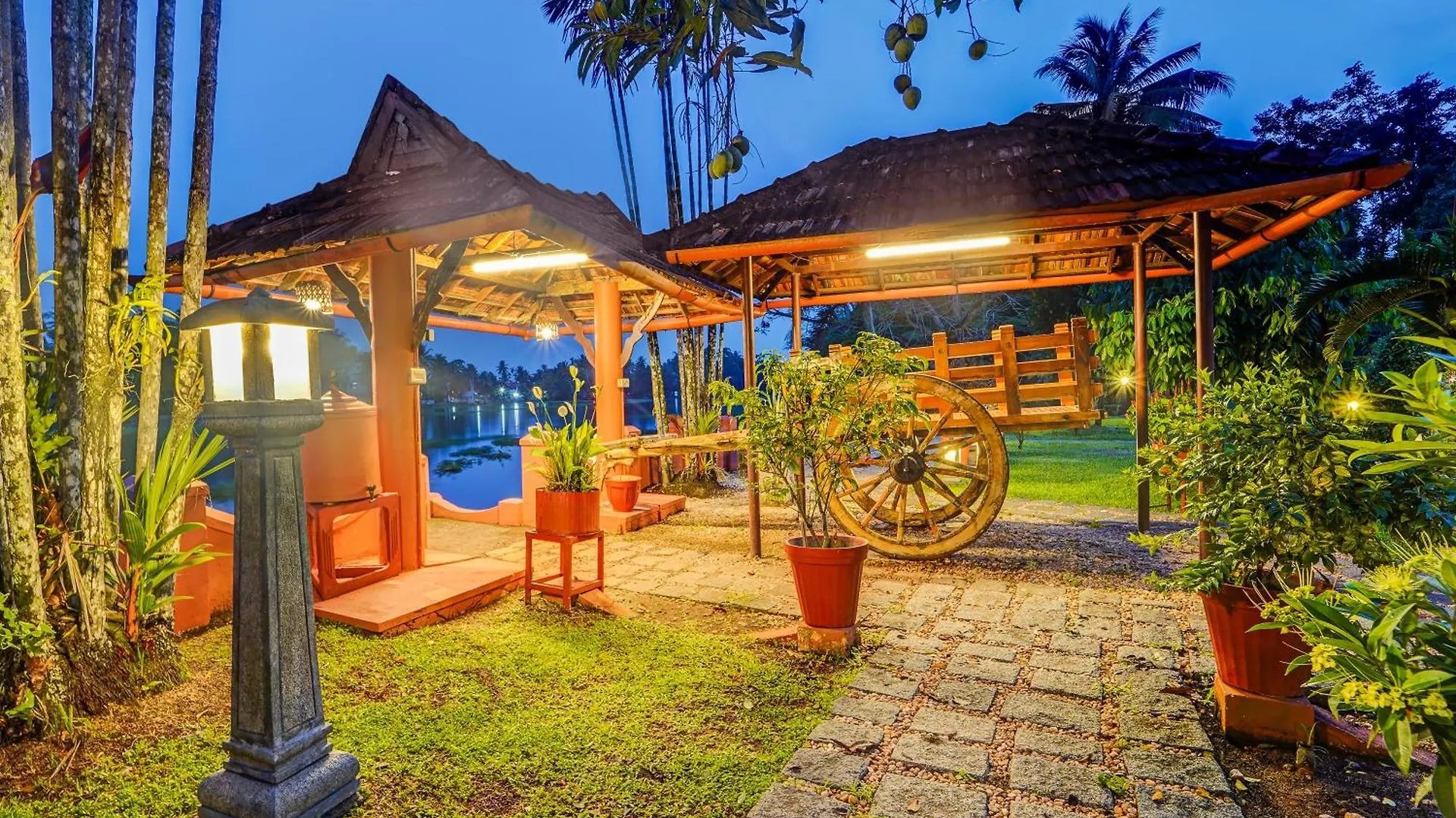 Alaya Stays Palm Dale Heritage Backwater Retreat With Garden & Restaurant Alappuzha 0*,