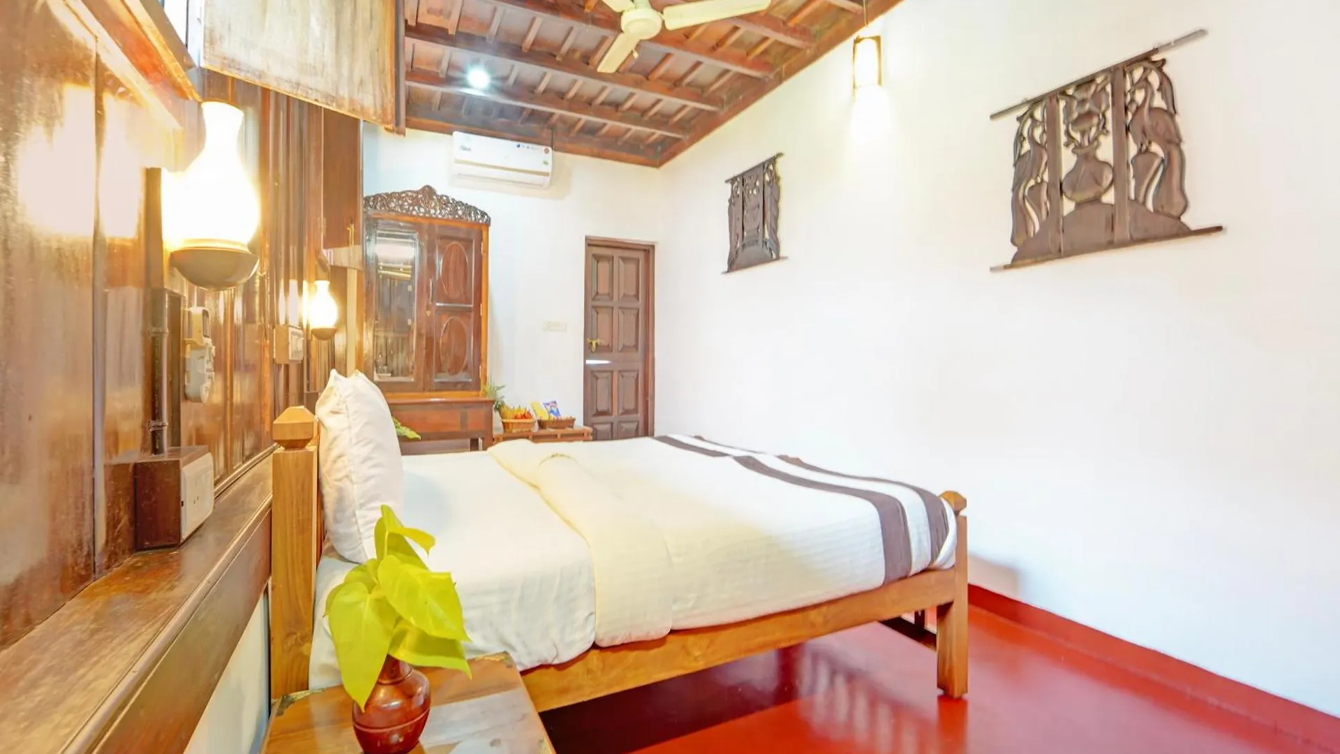 Alaya Stays Palm Dale Heritage Backwater Retreat With Garden & Restaurant Alappuzha 0*,