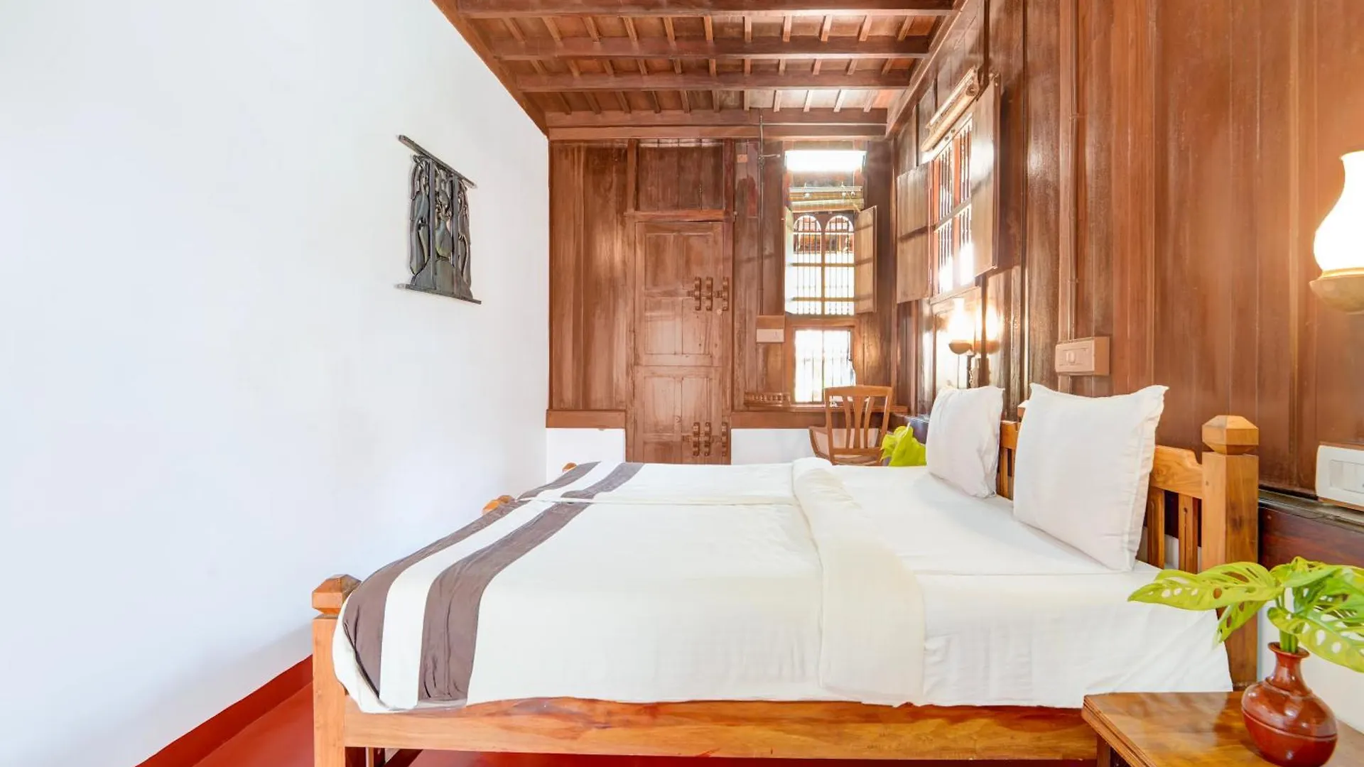 Alaya Stays Palm Dale Heritage Backwater Retreat With Garden & Restaurant Alappuzha 0*,