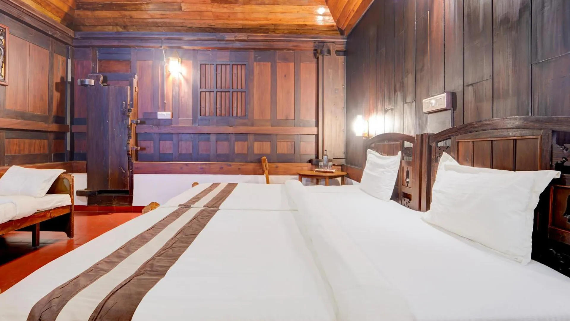 Alaya Stays Palm Dale Heritage Backwater Retreat With Garden & Restaurant Alappuzha